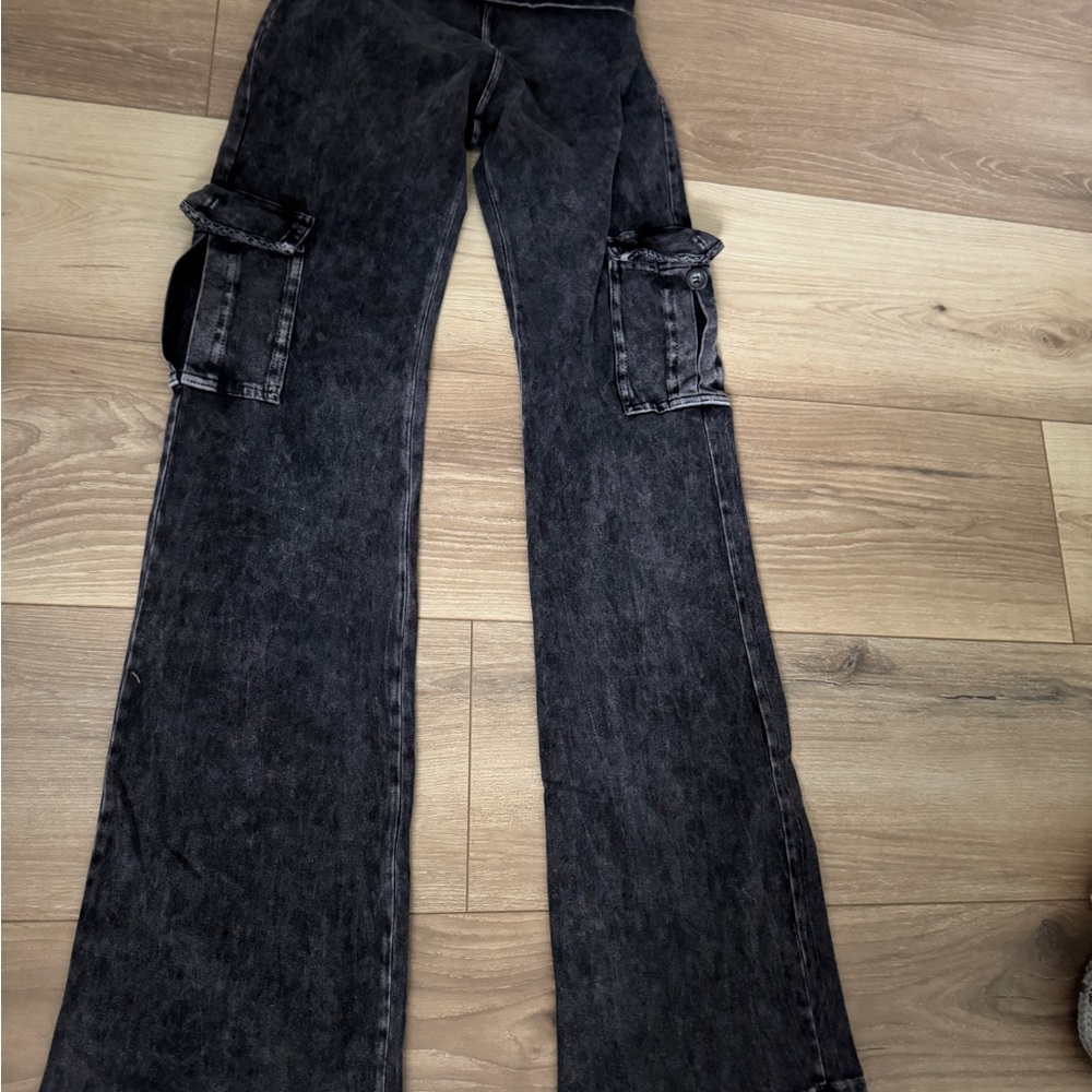 Black Cargo Pants